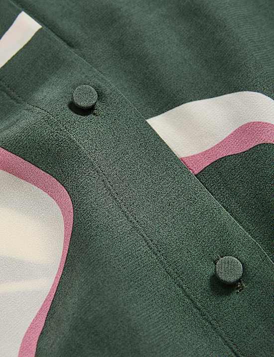 Robe midi style chemise avec imprim&eacute; et ceinture