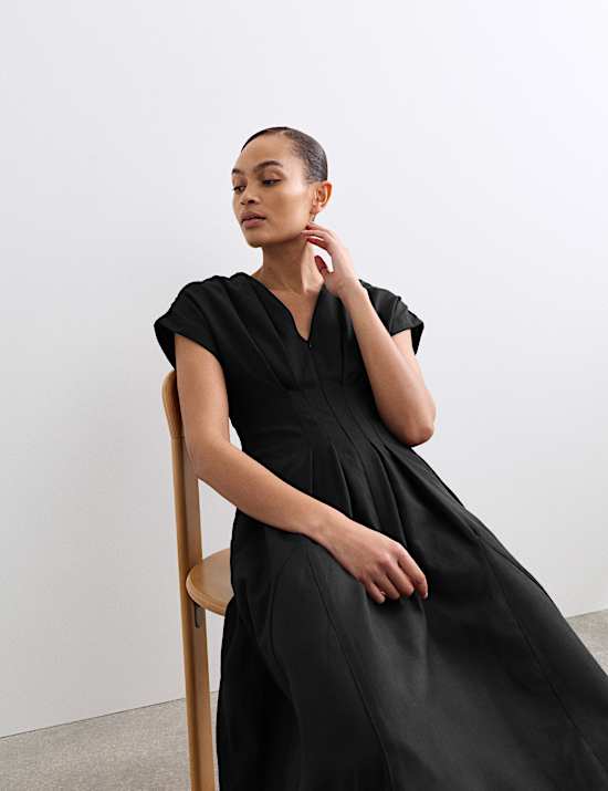 Robe patineuse midi en lyocell m&eacute;lang&eacute; &agrave; col en V