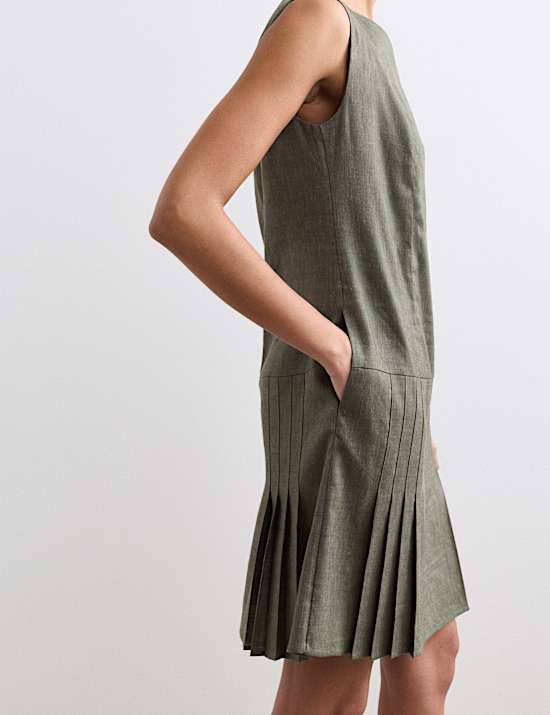 Linen Blend V-Neck Knee Length Shift Dress
