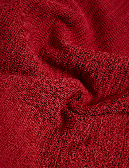 Μίντι πλεκτό φόρεμα με λαιμόκοψη V από σύμμεικτο βαμβάκι