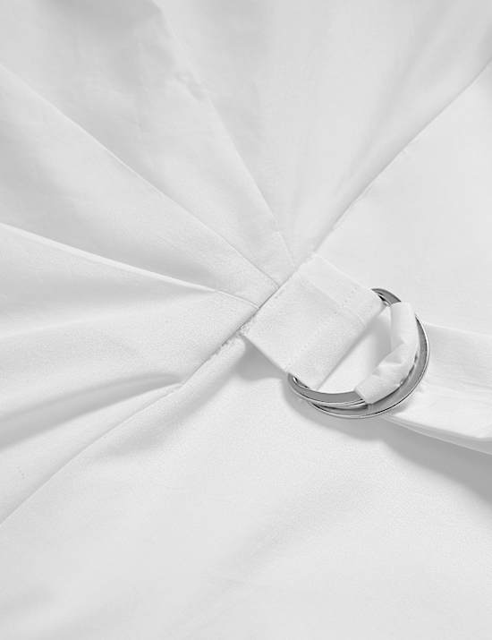 Zuiver katoenen midi-wikkeljurk met V-hals