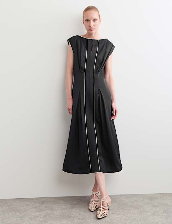 Robe coupe droite midaxi en satin avec lin