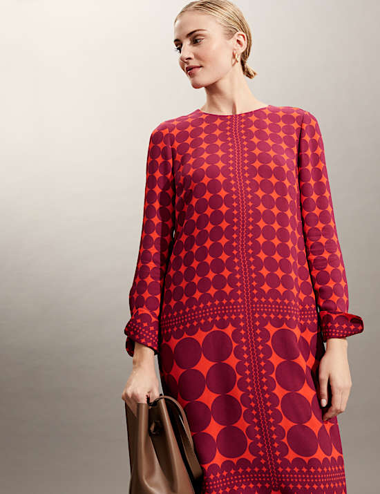 Robe tube longueur genou &agrave; motif g&eacute;om&eacute;trique