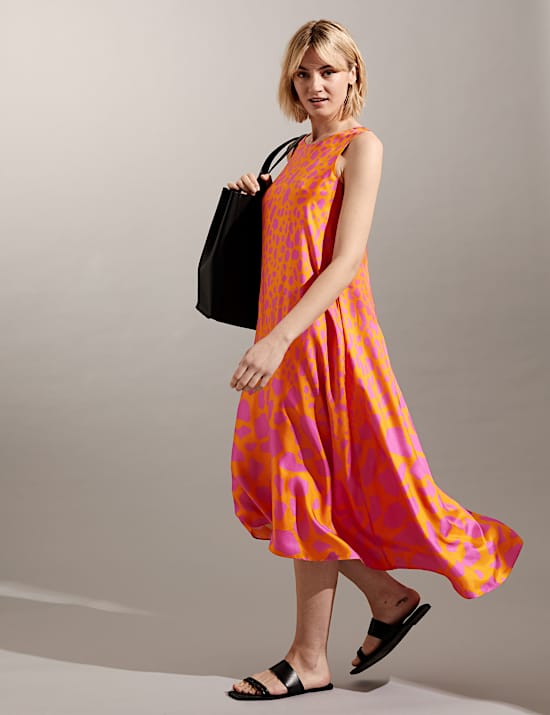 Gesmokte midi-jurk van zuiver zijde met dierenprint