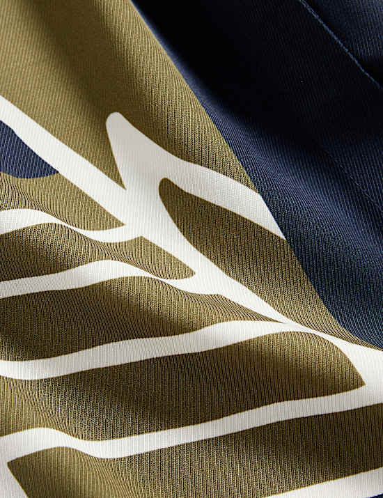 Leaf Print Round Neck Relaxed Shirt