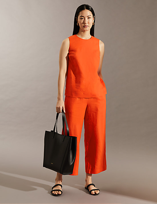 Top van zuiver linnen