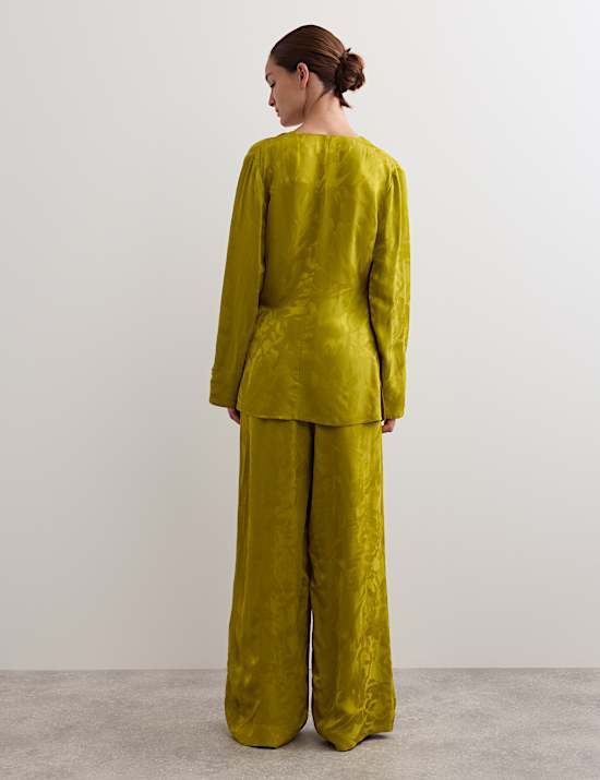 Σύνολο με κρουαζέ ζακάρ πουκάμισο με σχέδιο αβοκάντο