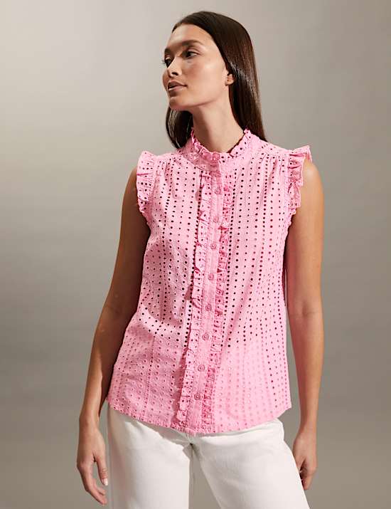 Zuiver katoenen top met ruchekraag en broderie