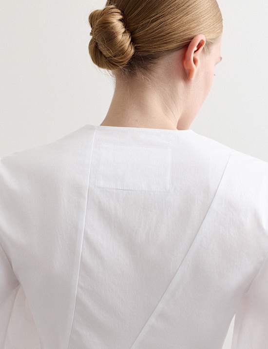 Zuiver katoenen blouse met knoopsluiting en V-hals