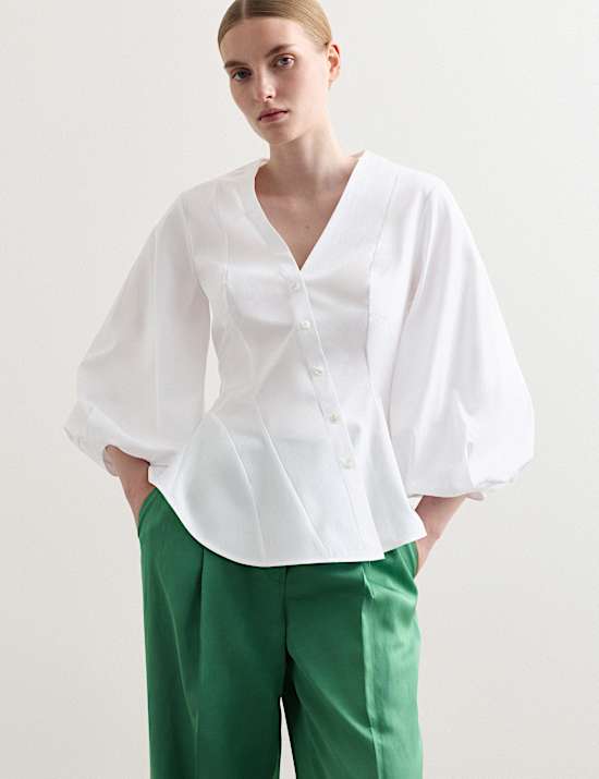 Zuiver katoenen blouse met knoopsluiting en V-hals