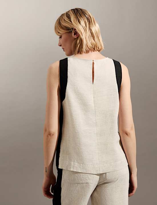 Hemdtopje van zuiver linnen met ronde hals en zijstreep