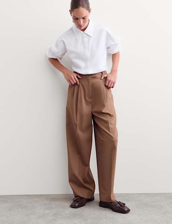Chemise coupe d&eacute;contract&eacute;e 100 % coton &agrave; d&eacute;tail volant