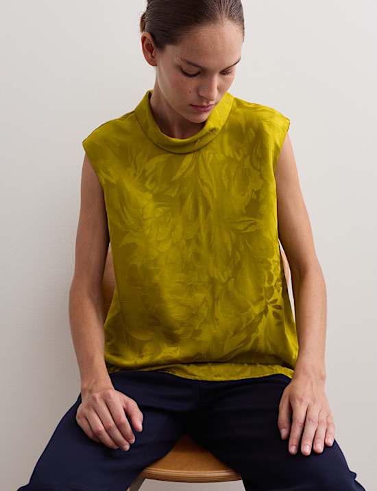 Top coordonné à petites manches et motif avocat jacquard