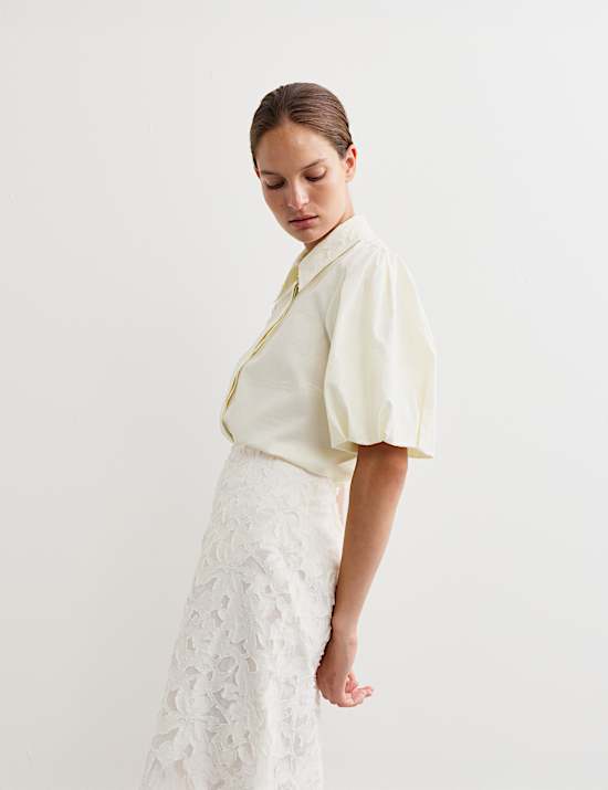 Chemise en organza de coton texturé avec encolure