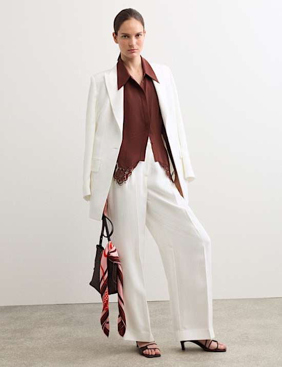 Camisa 100 % seda con inserto de encaje