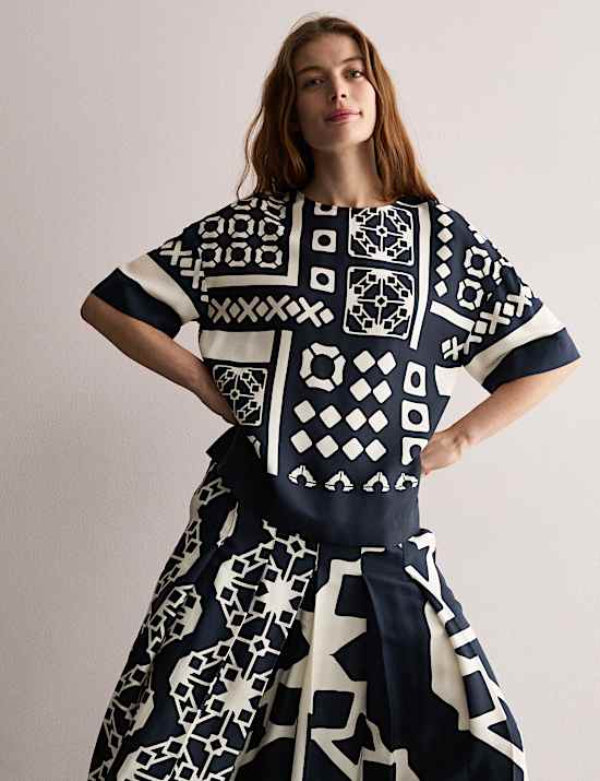 Monochrome Geometric Boxy T-Shirt