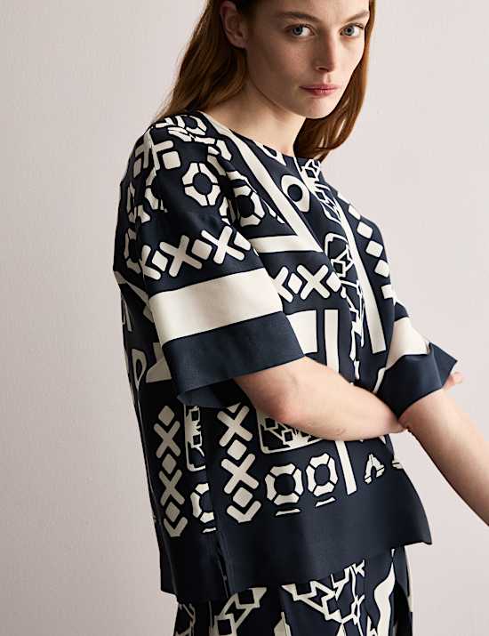 Monochrome Geometric Boxy T-Shirt