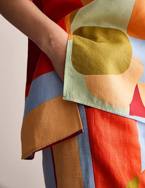 Top en lin imprimé à col en V