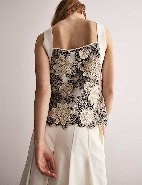 Onderhemdje met bloemappliqué