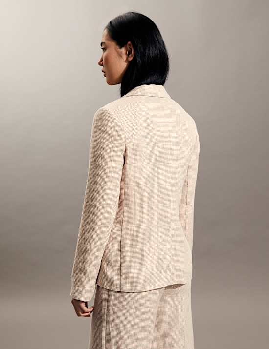 Zuiver linnen blazer met &eacute;&eacute;n rij knopen en groot pied-de-poulemotief