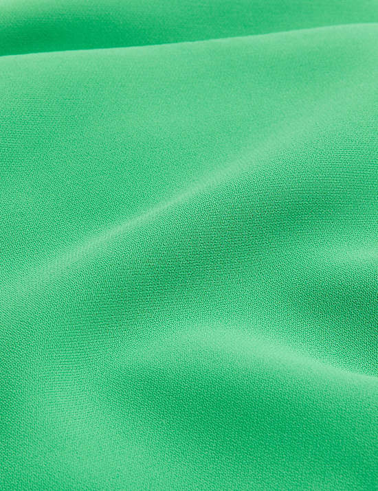 Blazer Crepe Lipat Silang Tunggal Tersesuai