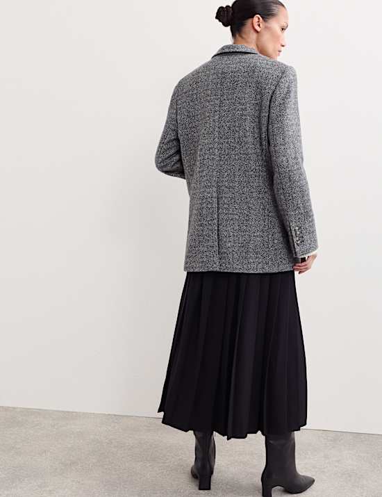 Relaxed British Wool Tweed Blazer