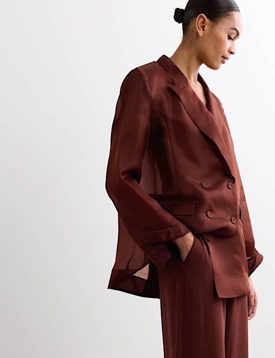 Blazer largo 100 % seda de organza con botonadura doble