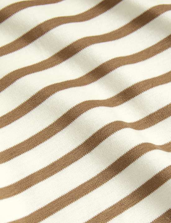 Gestreepte top van puur glanskatoen met boothals