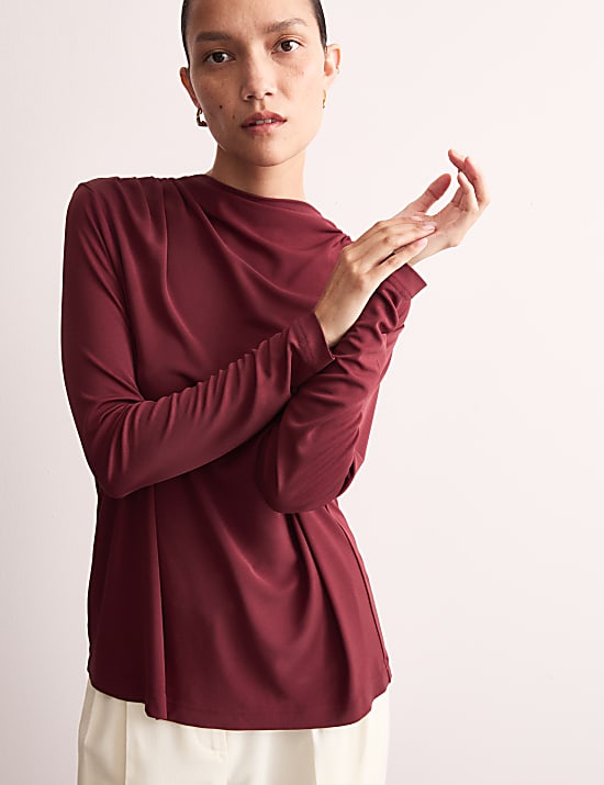 Jersey-Oberteil mit drapiertem Ausschnitt