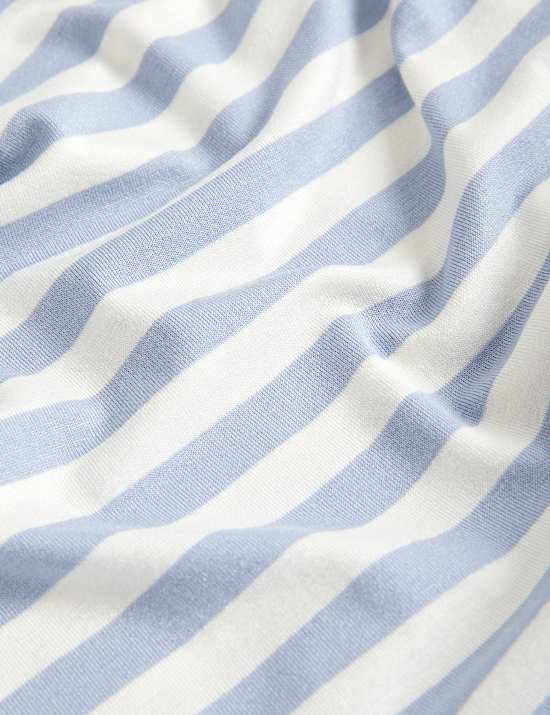 Striped Crew Neck 3/4 Sleeve Top