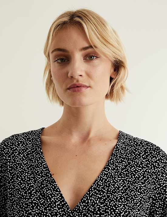 Jersey Printed V-Neck Long Sleeve Top