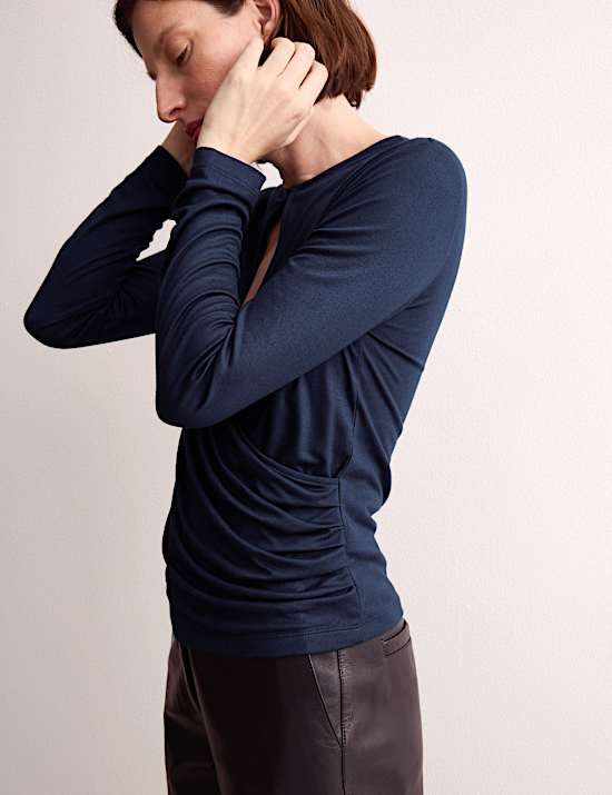 Top crois&eacute; effet drap&eacute;