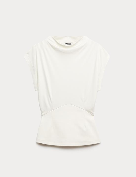 Top z luźnym golfem