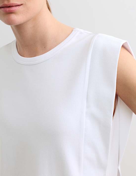 Geribbelde top van een katoen- en modalmix