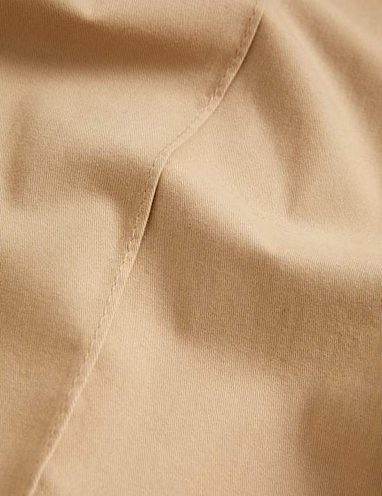 Kort model chino met slanke pasvorm