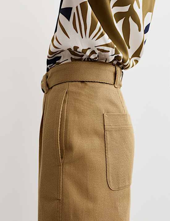 Pantalon coupe barrel en coton et lin