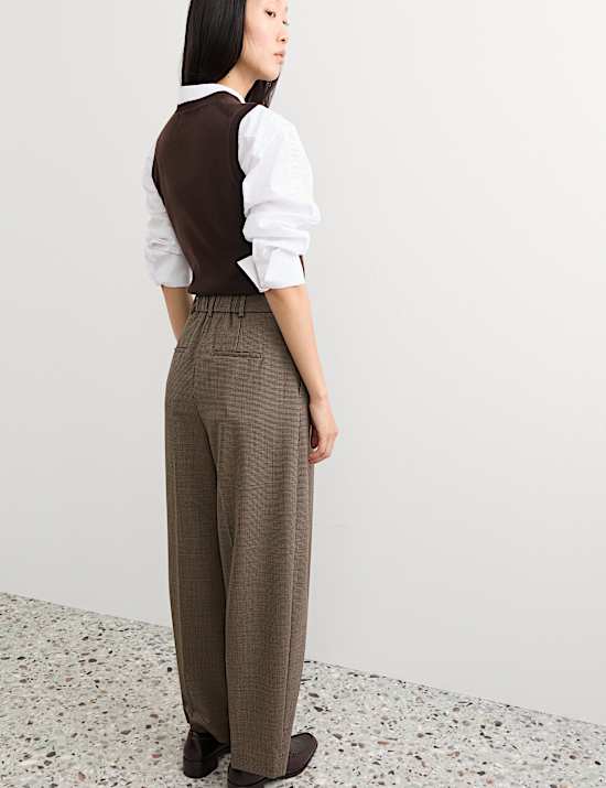 Wool Rich Dogtooth Pleat Front Tapered Trousers