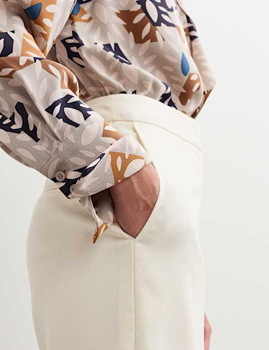 Pantalon coupe large en crêpe 100 % laine