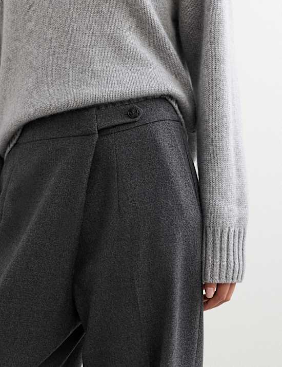Pantalon coupe fusel&eacute;e portefeuille en flanelle de laine