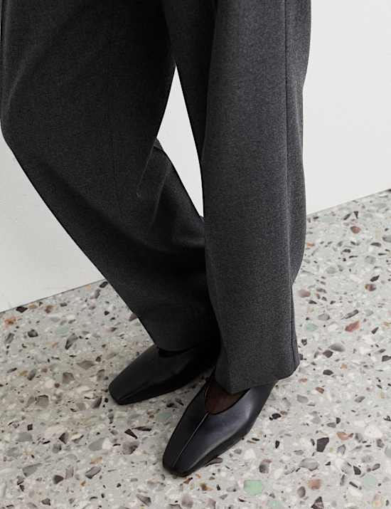 Pantalon coupe fusel&eacute;e portefeuille en flanelle de laine