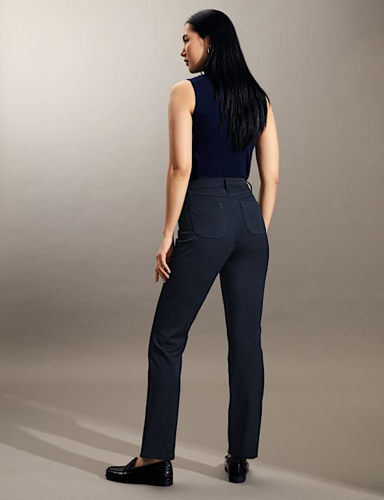 Celana Panjang Straight Leg 5 Saku