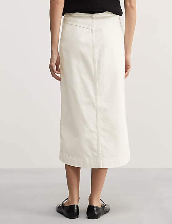 Jupe midi coupe &eacute;vas&eacute;e en jean &agrave; fermeture avant boutonn&eacute;e