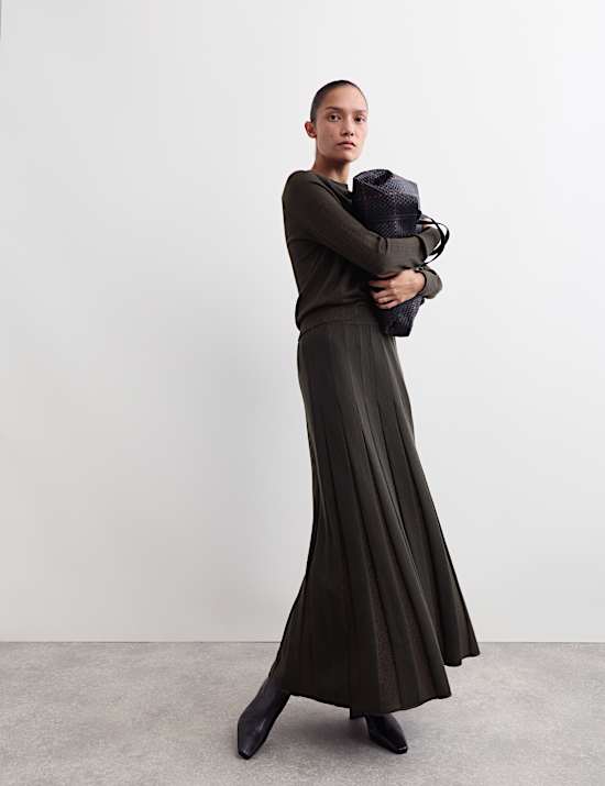 Wool Rich Metallic Pleated Knitted Midaxi A-Line Skirt