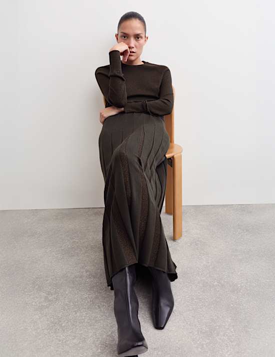 Wool Rich Metallic Pleated Knitted Midaxi A-Line Skirt