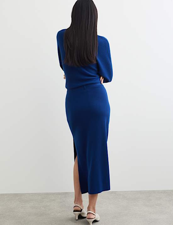 Jupe midi coupe droite en maille 100 % laine m&eacute;rinos