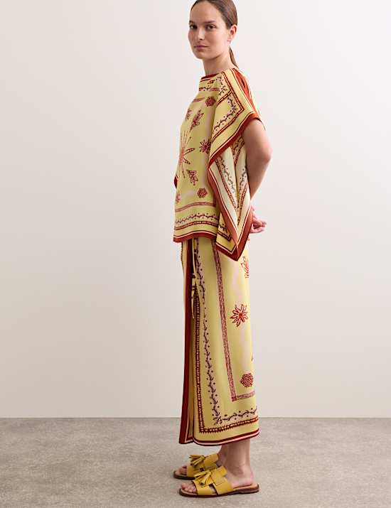 Sp&oacute;dnica kopertowa midi z apaszkowym nadrukiem 100% jedwabiu