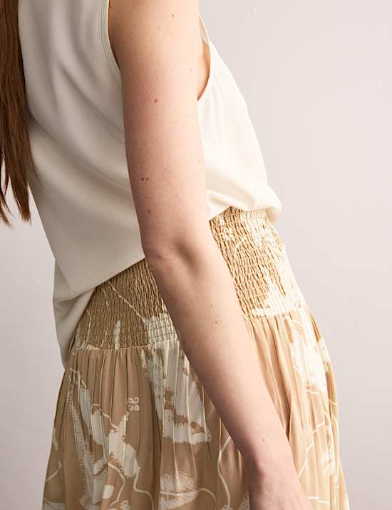 Μίντι φούστα σε γραμμή Α με φλοράλ σχέδιο από 100% μετάξι