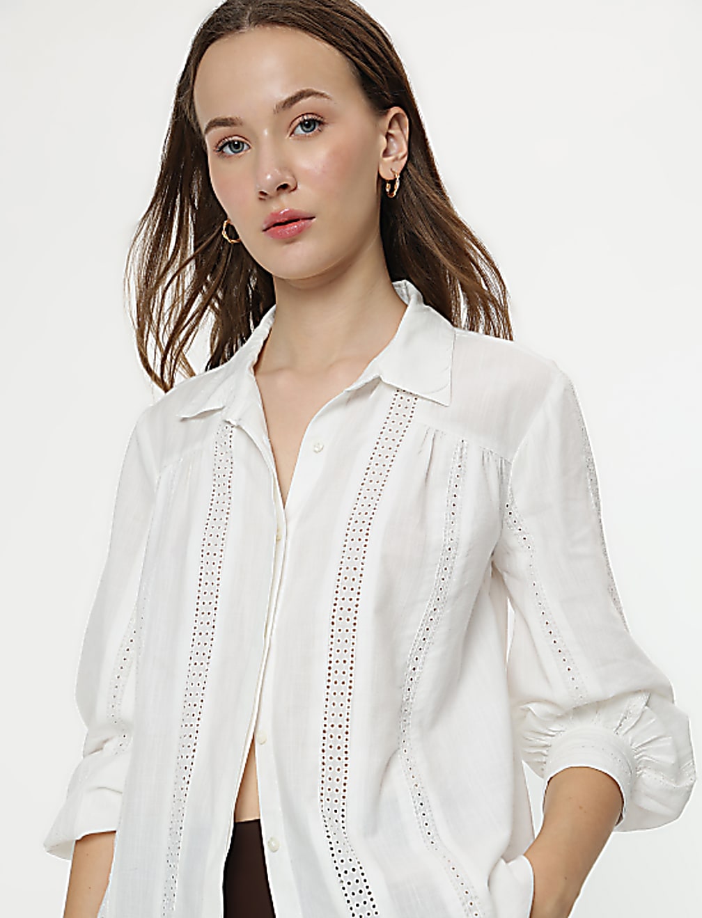 Cotton Rich Embroidery Spread Collar Shirt