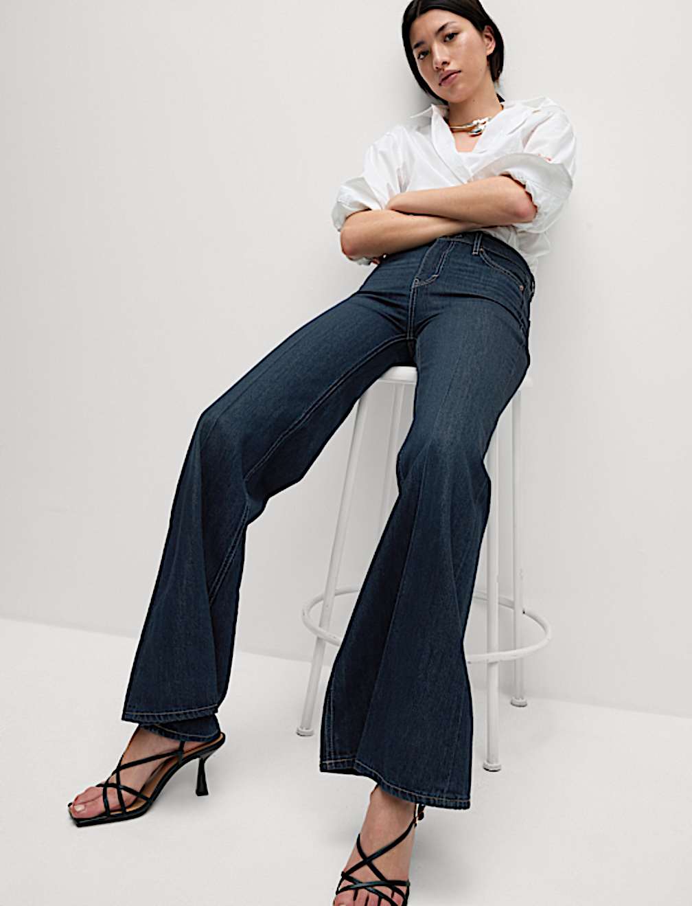 Mid Rise Flared Jeans