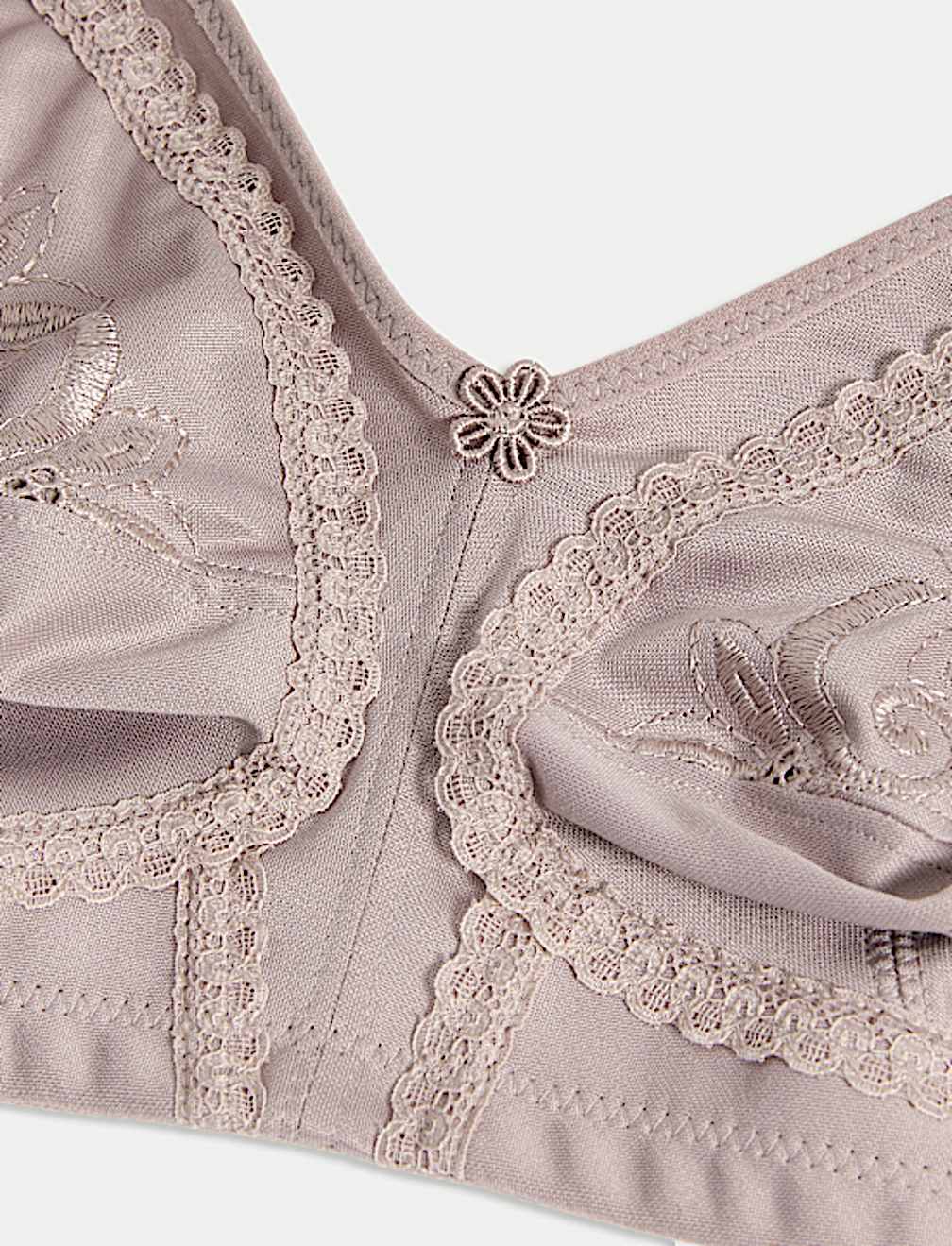 Embroidered Non Wired Total Support Bra